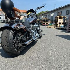 ハーレーブレイクアウトCVOの画像