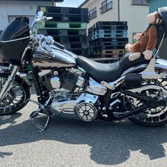 ハーレーブレイクアウトCVOの画像