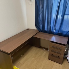 パソコンデスク