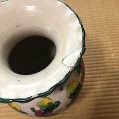 花柄の花瓶の画像