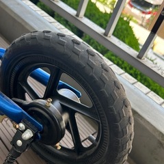 ストライダー AVIGO トレーニングバイク の画像