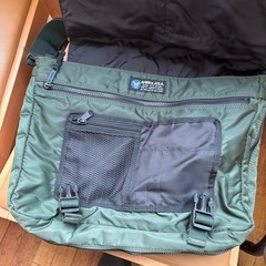 AVIREX アビレックス ショルダーバッグ　バッグの画像