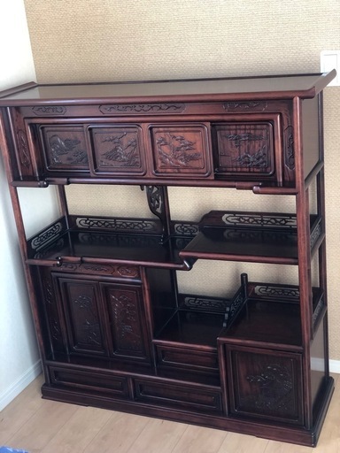 和風 飾り棚／茶箪笥（細工彫り入り・美品）