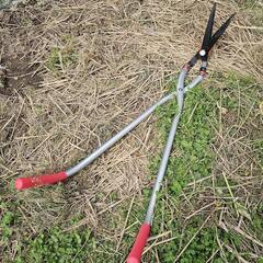 立ち作業用草刈りはさみ