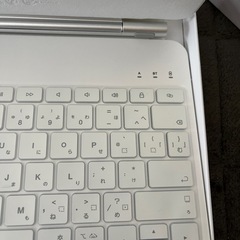 本日終了します！！iPad13インチ用キーボード付きケースの画像