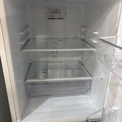 大幅割引！！/配送可【アクア】126L ファン式冷蔵庫★2022年製 クリーニング済/6ヶ月保証付き 【管理番号11405】桒の画像