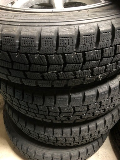 [取引中]ダンロップ アルミホイール付きスタッドレスタイヤセット 155/65/r14 2019年