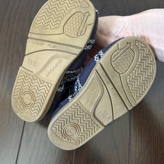 ミッキーマウス　13.5  サンダルよちよち歩き　の画像