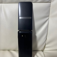 激安　グラティーナ　KYF39 ガラケー　ガラホの画像