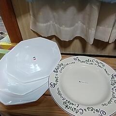 大きなお皿いりませんか？①