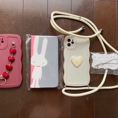 【新品】ウサギデザイン 手帳型iPhone11ケース他3点
