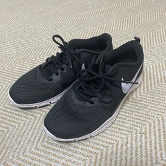 ナイキ スニーカー 23.5