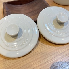 A7075【ルクルーゼ】 ラムカン S 蓋付き ホワイト 2個の画像