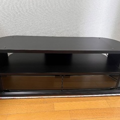 テレビ台　テレビボード　横幅111㎝