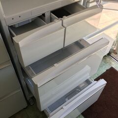 MITSUBISHI　２０２３年製品　４５１L　ガラストップの画像
