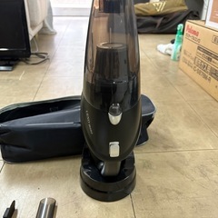 中古美品 UENO-mono 吸龍 SUIRYU ハンディクリーナー UM-0001 コードレスクリーナー 掃除機 通電 動作確認済み 最終値下げ‼️ の画像