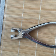 ハトメパンチの画像
