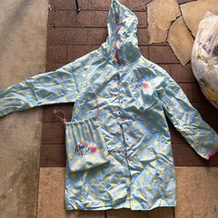 130 女子　レインコート