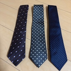 美品✨ブランドネクタイ👔おまけ1本付き❣️