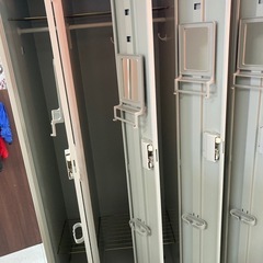 鍵付き　4人用ロッカー　中古　リサイクルショップ宮崎屋　住吉店25.7.13の画像