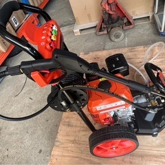 【新品】高圧洗浄機 エンジン式高圧洗浄機 23MPa 7馬力 9.5/min コードレス 高出力 外壁掃除 洗車 工具 農機具 樹木粗皮削り 床 建機の画像