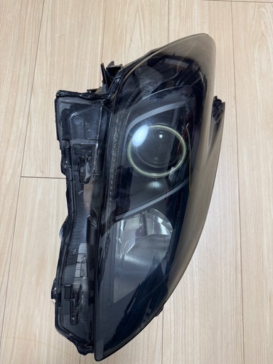 プリウス30後期イカリング付きヘッドライト