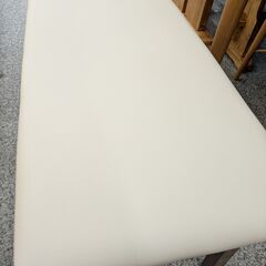 ジモティー見た！で5%OFF【4人掛けダイニングセット】ニトリ NITORI ダイニング4点セット SIO1シリーズ 椅子2脚 ベンチ付き:ホワイト/グレーブラウンの画像