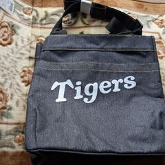 500円　未使用　阪神タイガースファンクラブ　デニム風バッグの画像