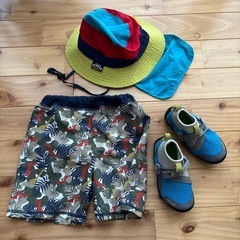 男の子　水着　スイムウェア　３点セット