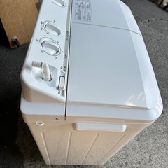 パナソニックNA-W50B1-W(ホワイト) 2槽式洗濯機 洗濯5kg/脱水5kgの画像