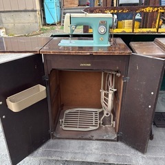 レトロなミシン　ジャノメ　値下げしましたの画像