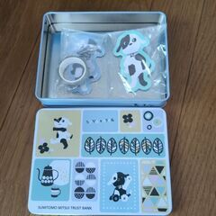 ［未使用］シンジルタクセル携帯用スリッパタオル文具などの画像
