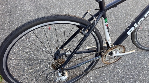 E342 ☆32800円☆整備済み クロスバイク中古自転車 【GIOS CANTARE 黒