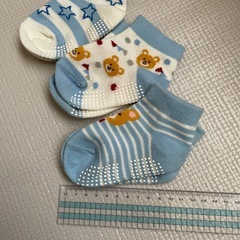未使用ベビー靴下3足セットの画像