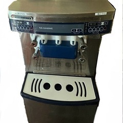 ソフトクリームフリーザー2種類(単味×2,ミックス)