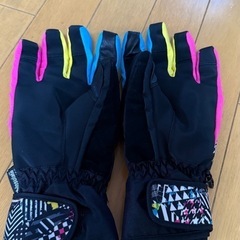 スノボ用グローブ(North Peak) おまけでチケット・古銭入れの画像