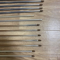 弓道  矢14本、坊矢1本、矢尻無し1本、矢筒セットの画像