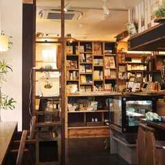ブックカフェスタッフ　カフェ＆書店業務！の画像