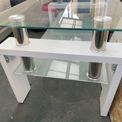 ガラス製ローテーブル