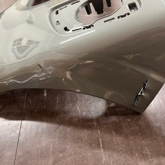 エブリイフロントバンパー傷ありの画像