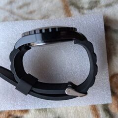 3000円　未使用　箱付き阪神タイガース ウォッチ　黒の腕時計の画像