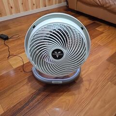強力扇風機（首振り機能無し、無断変速）
