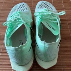 NIKEランニングシューズ　27
cm