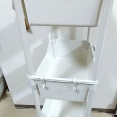 決定済キャンセルあったら順次連絡4段　ラック　収納棚　の画像