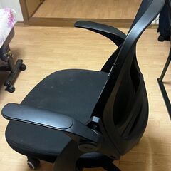 【無料・引き取り限定】テーブル＆チェアセットお譲りします（引っ越...