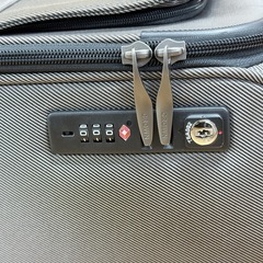 スーツケースの画像