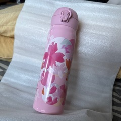 ★値下げしました 新品 Starbucks 水筒の画像