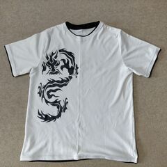 ドラゴンＴシャツ