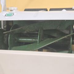 引き取り限定！！  手動芝刈り機の画像