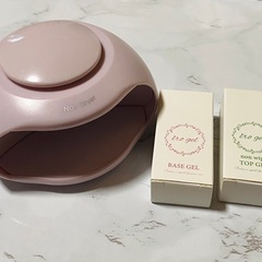 ネイルポリッシュとネイルドライヤー